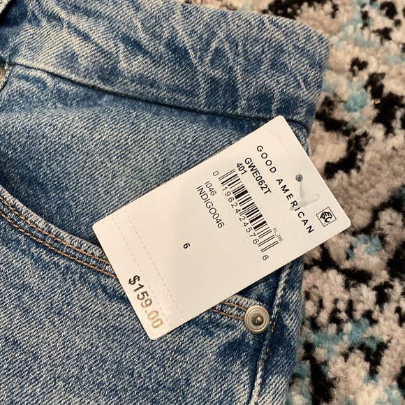 Women’s Good American The Weekender Jeans GWE062T Indigo046 Size - Picture 6 of 15